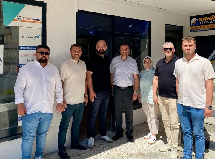 Başkan Aydın Garip Cumayeri'nde Esnafın Nabzını Tutuyor Başkan Aydın Garip Cumayeri'nde Esnafın Nabzını Tutuyor