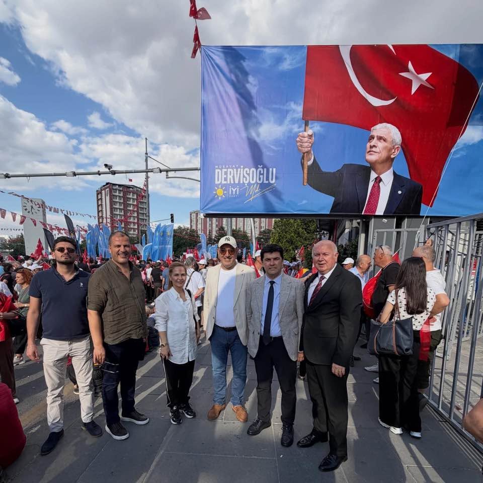 İYİ Parti Düzce Teşkilatları Tam Kadro: