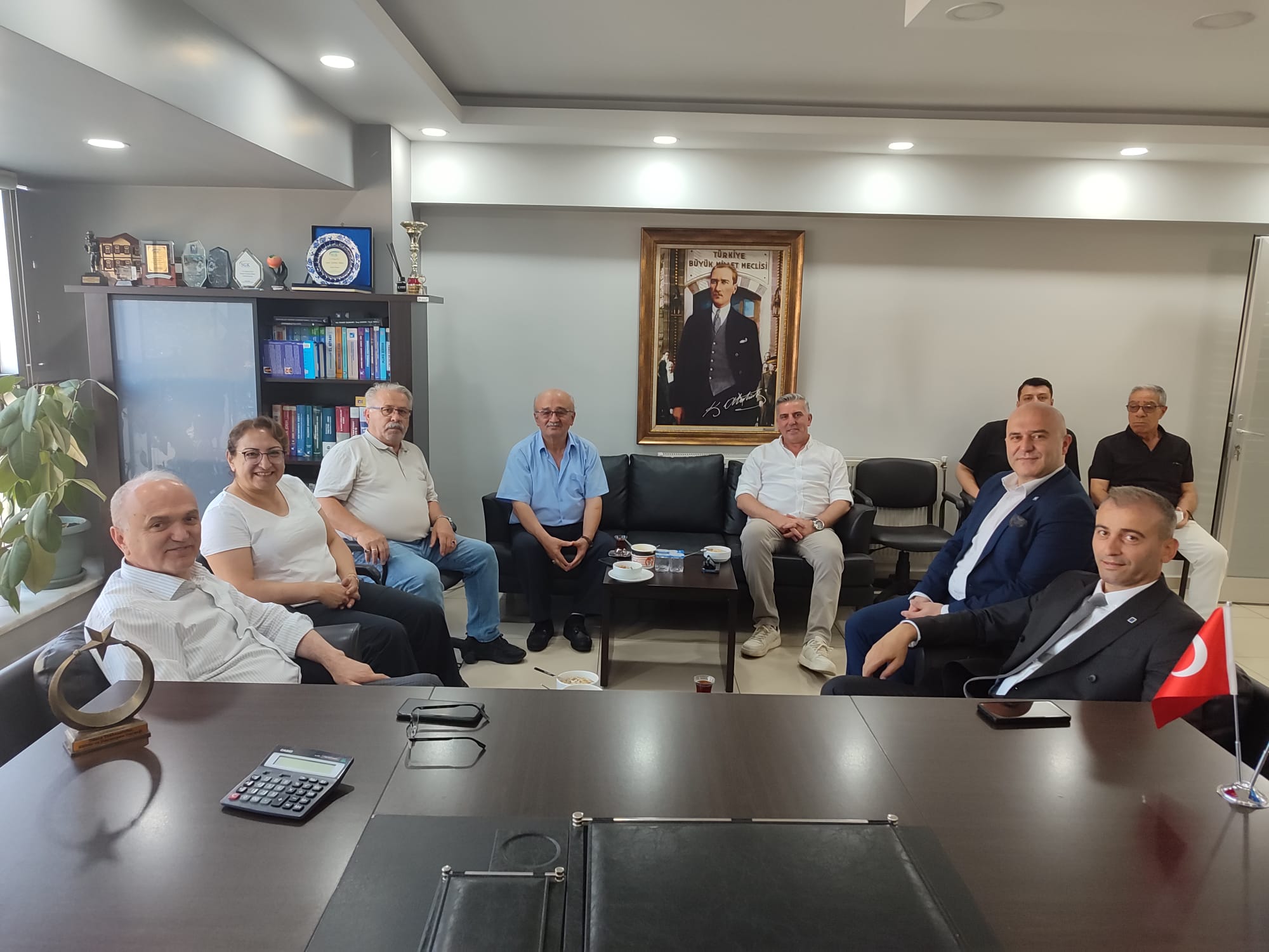 Başkan Bilgin'den Aşure Programında Birlik ve Beraberlik Mesajı Başkan Bilgin'den Aşure Programında Birlik ve Beraberlik Mesajı
