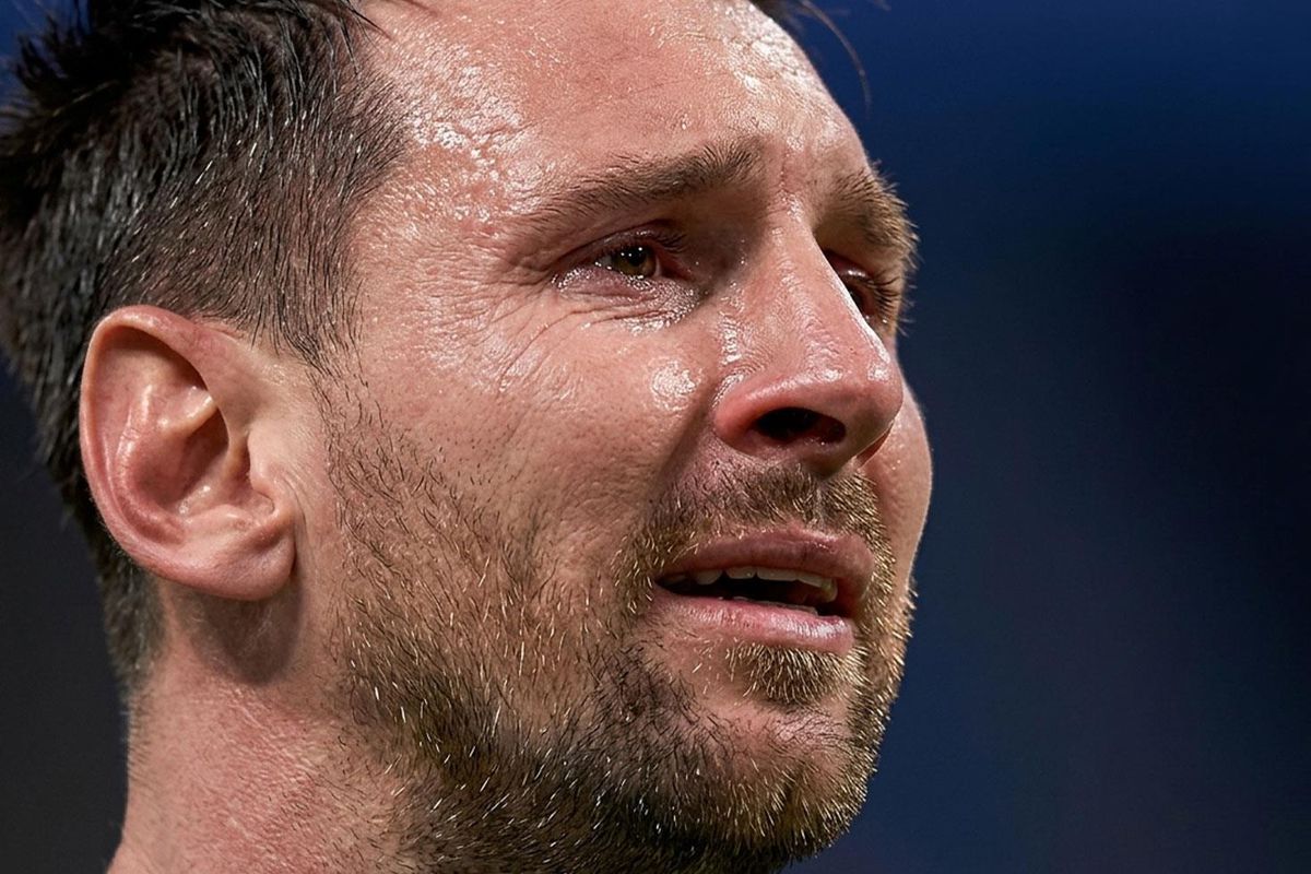 Lionel Messi’yi Ağlatan Şampiyonluk Sonrası Filistin Bayrakları Dalgalandı Lionel Messi’yi Ağlatan Şampiyonluk Sonrası Filistin Bayrakları Dalgalandı