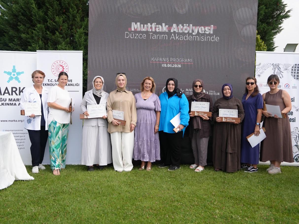 Düzce Belediyesi'nden Kadın İstihdamına Dev Destek: Düzce Belediyesi'nden Kadın İstihdamına Dev Destek: