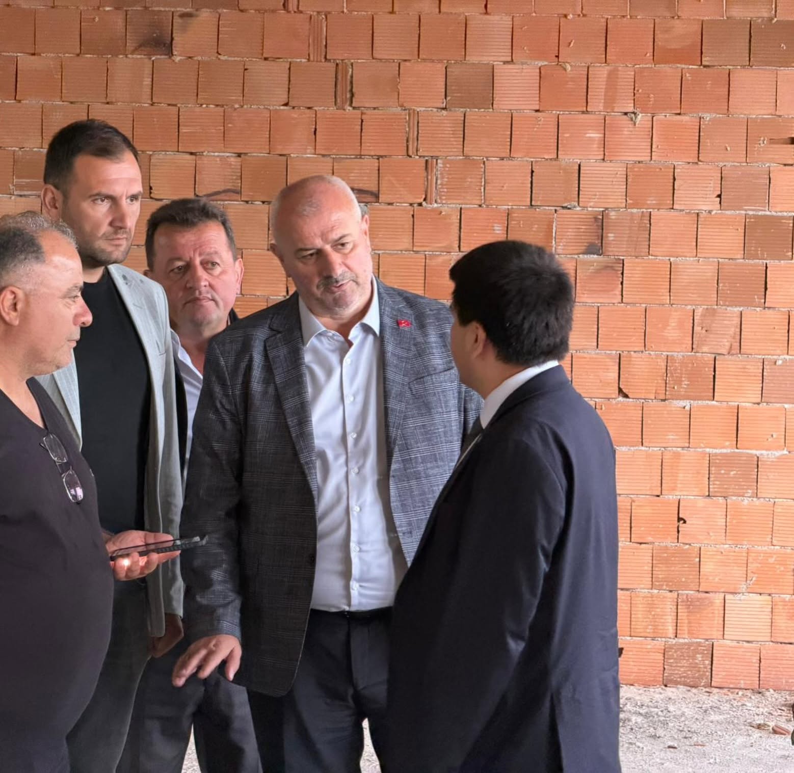 Çilimli’ye Modern Gençlik Yatırımı: İnşaat Hızla İlerliyor Çilimli Protokolü Gençlik Merkezi Şantiyesi İncelendi