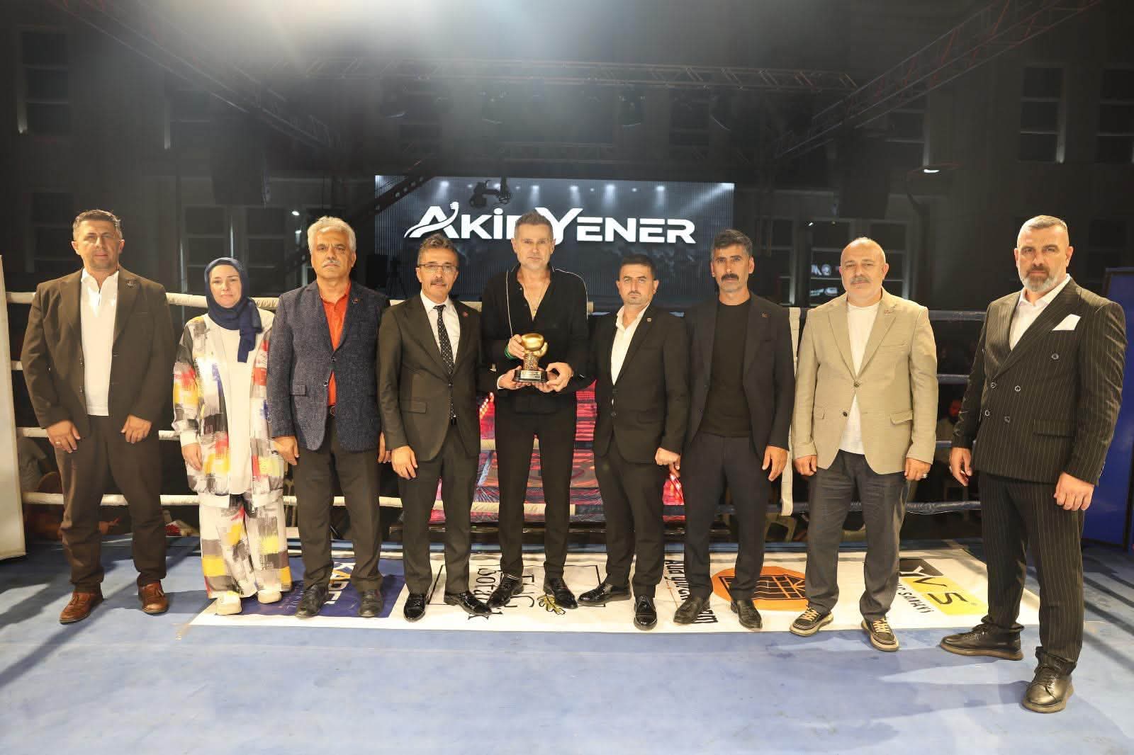 Sakarya Erenler’de Zafer Coşkusu: Sakarya Erenler’de Zafer Coşkusu: