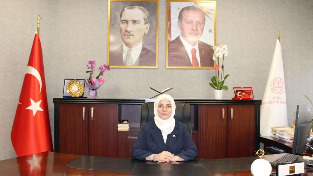 DÜZCE İL MÜDÜRÜ GÜLŞEN ÖZER’DEN BİRLİK VE KARDEŞLİK MESAJI DÜZCE İL MÜDÜRÜ GÜLŞEN ÖZER’DEN BİRLİK VE KARDEŞLİK MESAJI