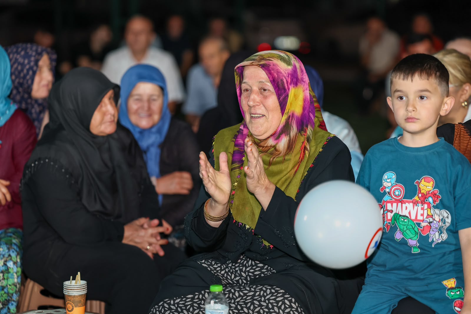 Düzce Belediye Başkanı Dr. Faruk Özlü Sallar Mahallesi Sakinleriyle Buluştu Düzce Belediye Başkanı Dr. Faruk Özlü Sallar Mahallesi Sakinleriyle Buluştu