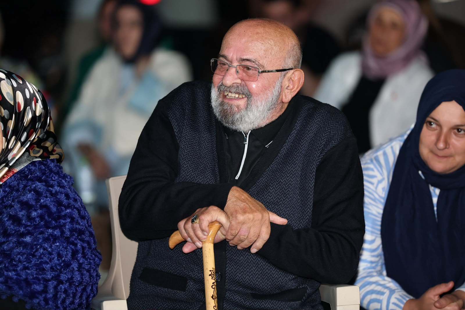 Düzce Belediye Başkanı Dr. Faruk Özlü Sallar Mahallesi Sakinleriyle Buluştu Düzce Belediye Başkanı Dr. Faruk Özlü Sallar Mahallesi Sakinleriyle Buluştu