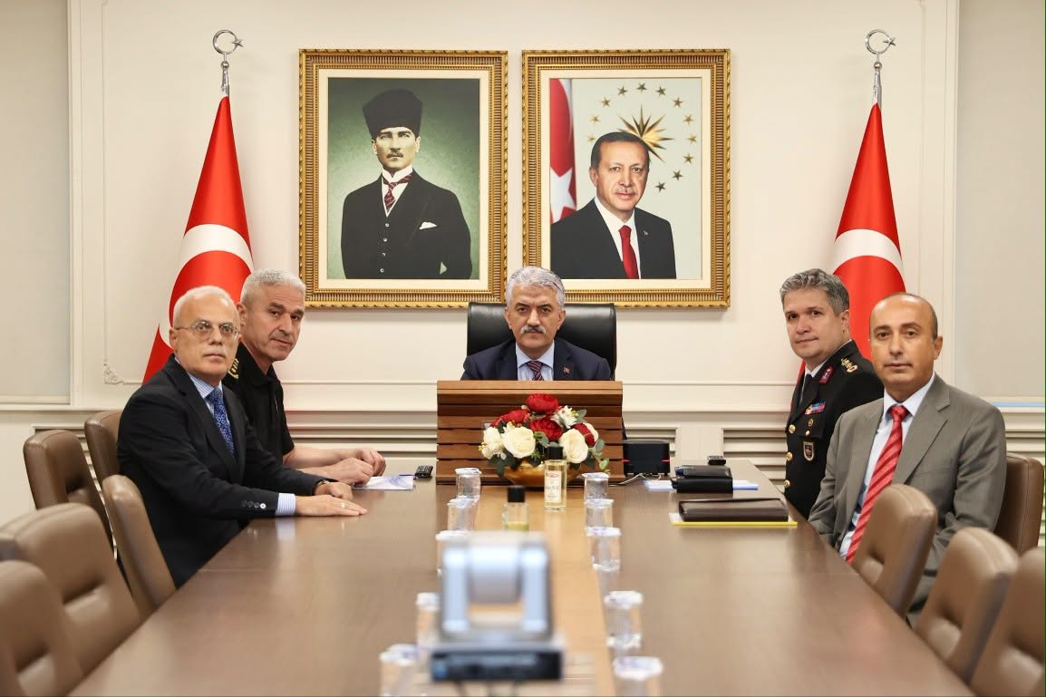 Düzce’de Öğrenciler İçin Kritik Yurt ve Güvenlik Zirvesi Düzce’de Öğrenciler İçin Kritik Yurt ve Güvenlik Zirvesi