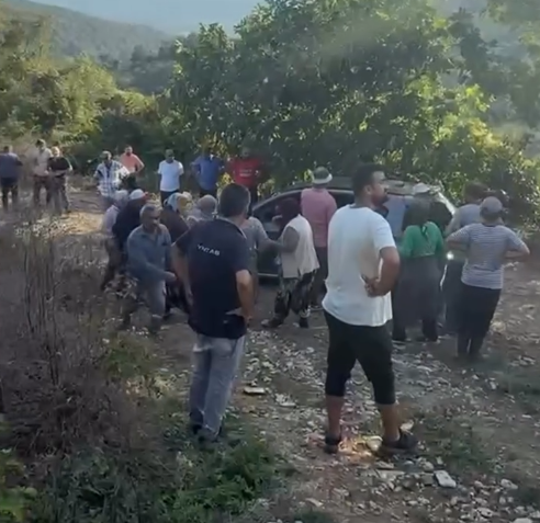 Düzce Cumayeri’nde Fındık Bahçesinde Traktör Kazası: 1 Kişi Öldü ! Düzce Cumayeri’nde Fındık Bahçesinde Traktör Kazası: 1 Kişi Öldü !