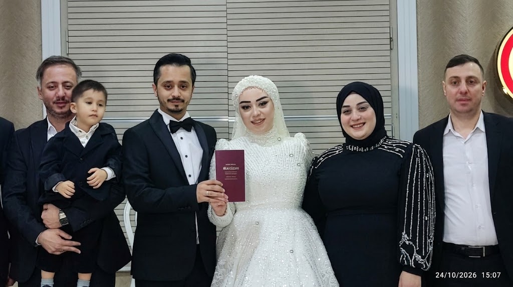 GAZETECİ ENES GÜNEŞ İLE HÜSNA KULLAK DÜZCE'DEKİ NİKAH TÖRENİYLE DÜNYAEVİNE GİRDİ